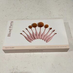 Brand New!  Vanity Planet Blend Party Oval Makeup Brush Set